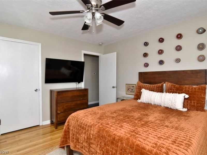 4319 W 56th Street, Cleveland, OH 44144 Photo 32