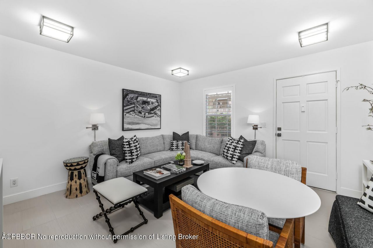 134 Peruvian Avenue, Unit H104, Palm Beach, FL 33480 Photo