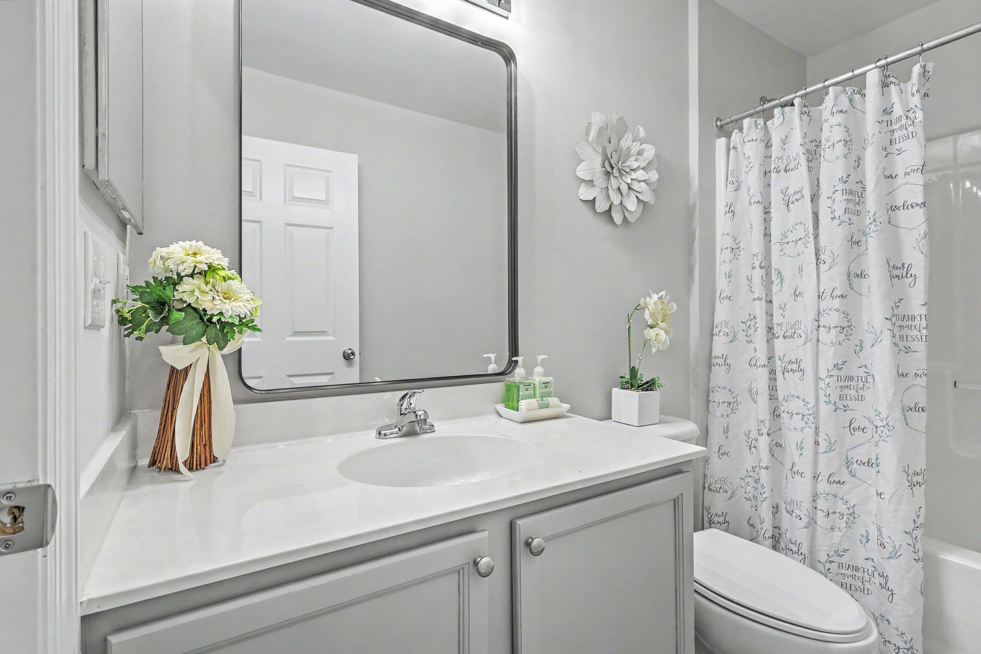 8059 Shadow Oak Drive Photo 10