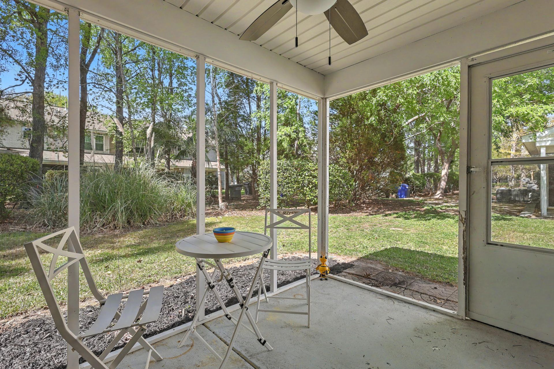 8059 Shadow Oak Drive Photo 14