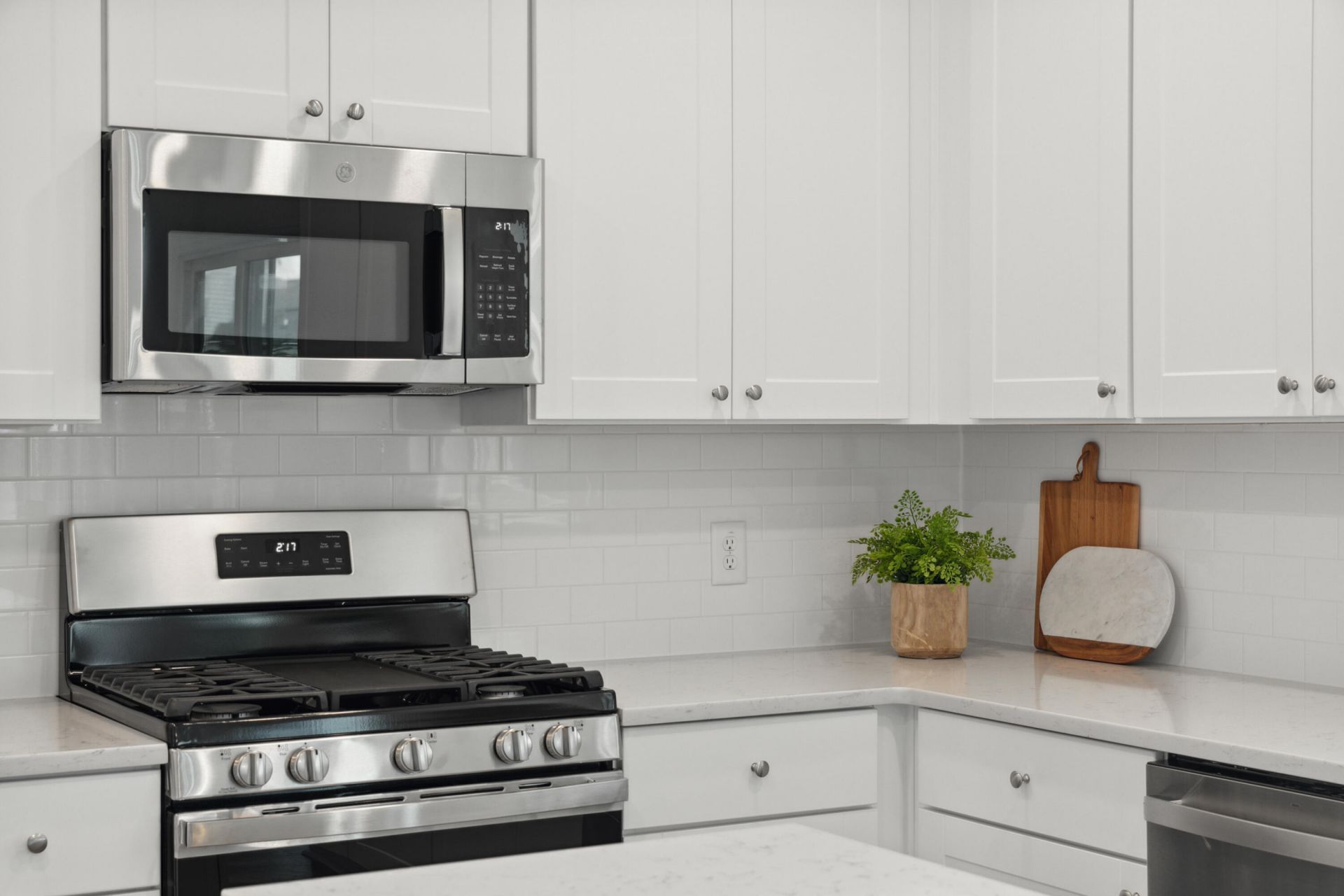 1002 Tea Time Drive Photo 8