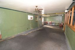 129 E Dekalb Street  photo 4