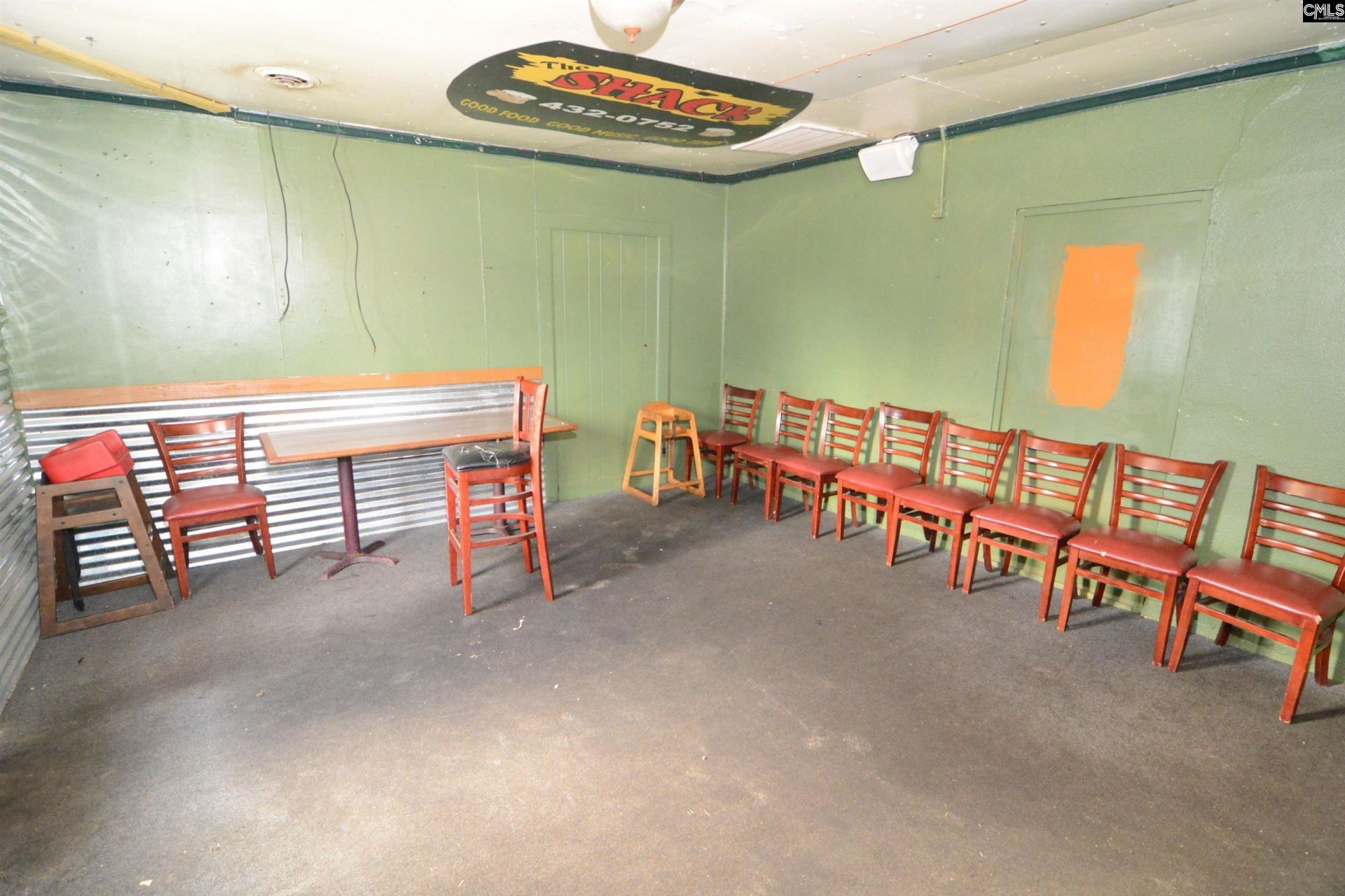 129 E Dekalb Street  Photo 5