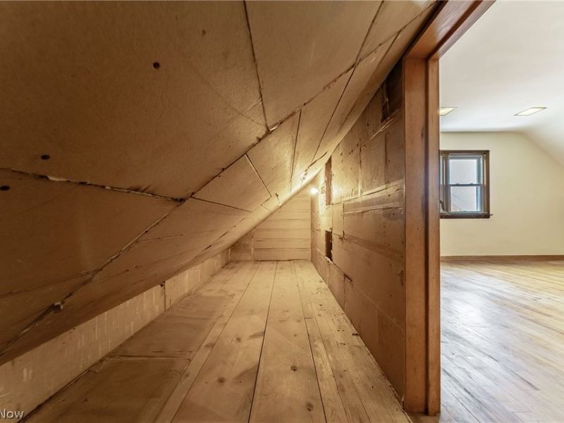 19605 Kewanee Avenue, Cleveland, OH 44119 Photo 24