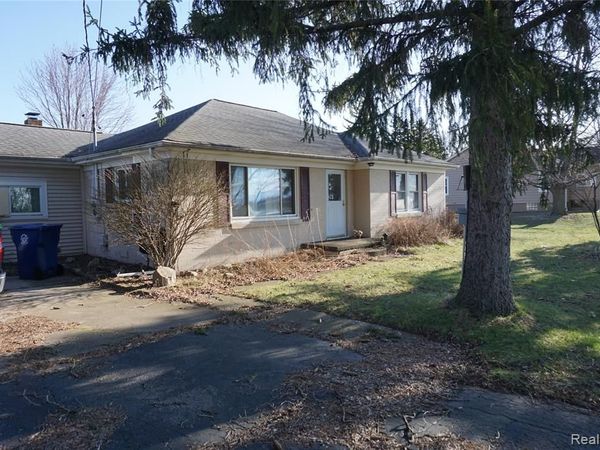 4145 Janes Road, Buena Vista Twp, MI 48601