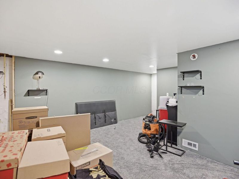 8294 Old Ivory Way , Blacklick, OH 43004 Photo 24