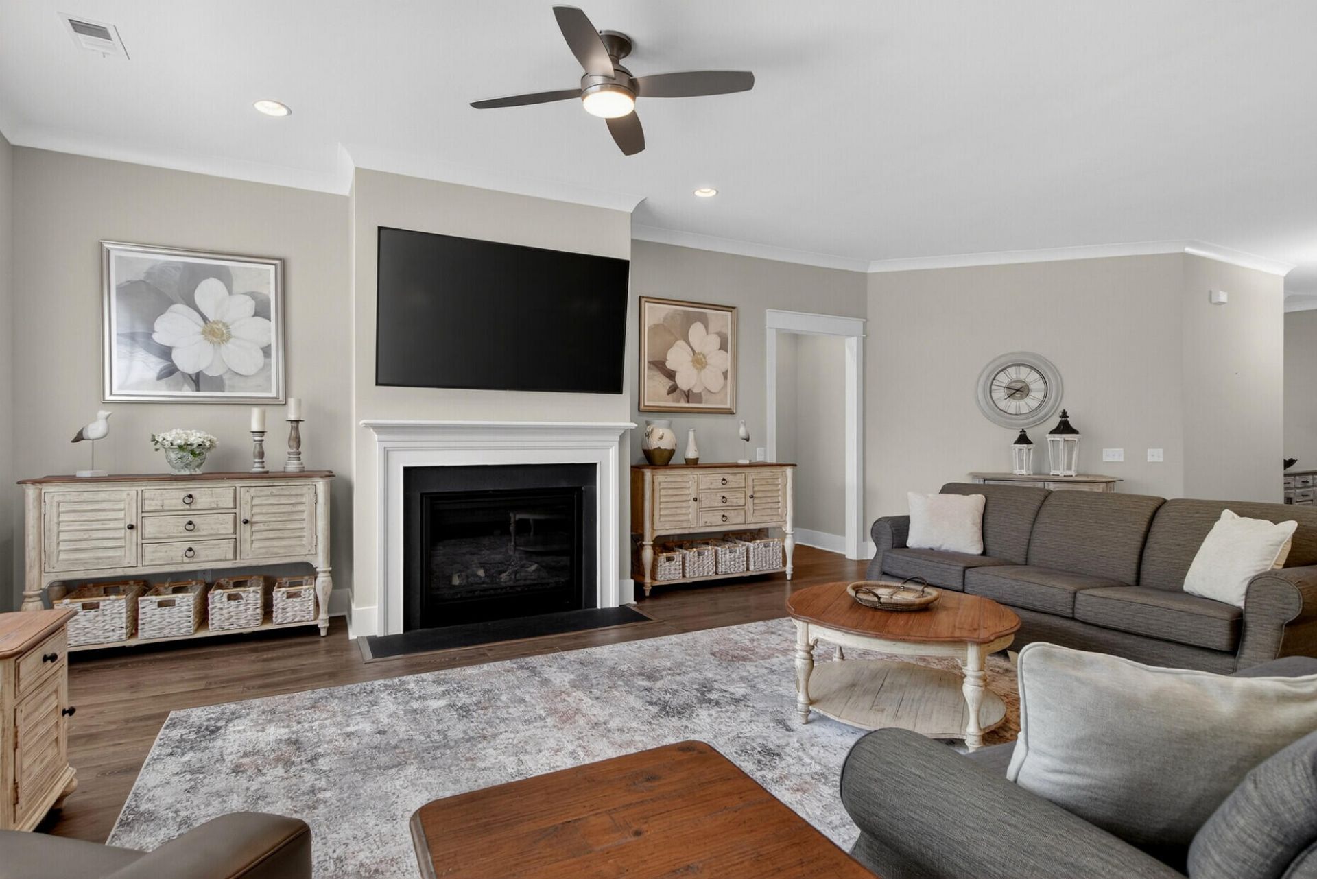 2820 Summertime Lane Photo 10