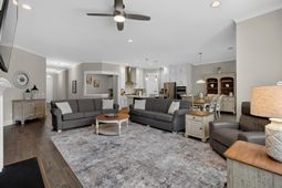 2820 Summertime Lane photo 4