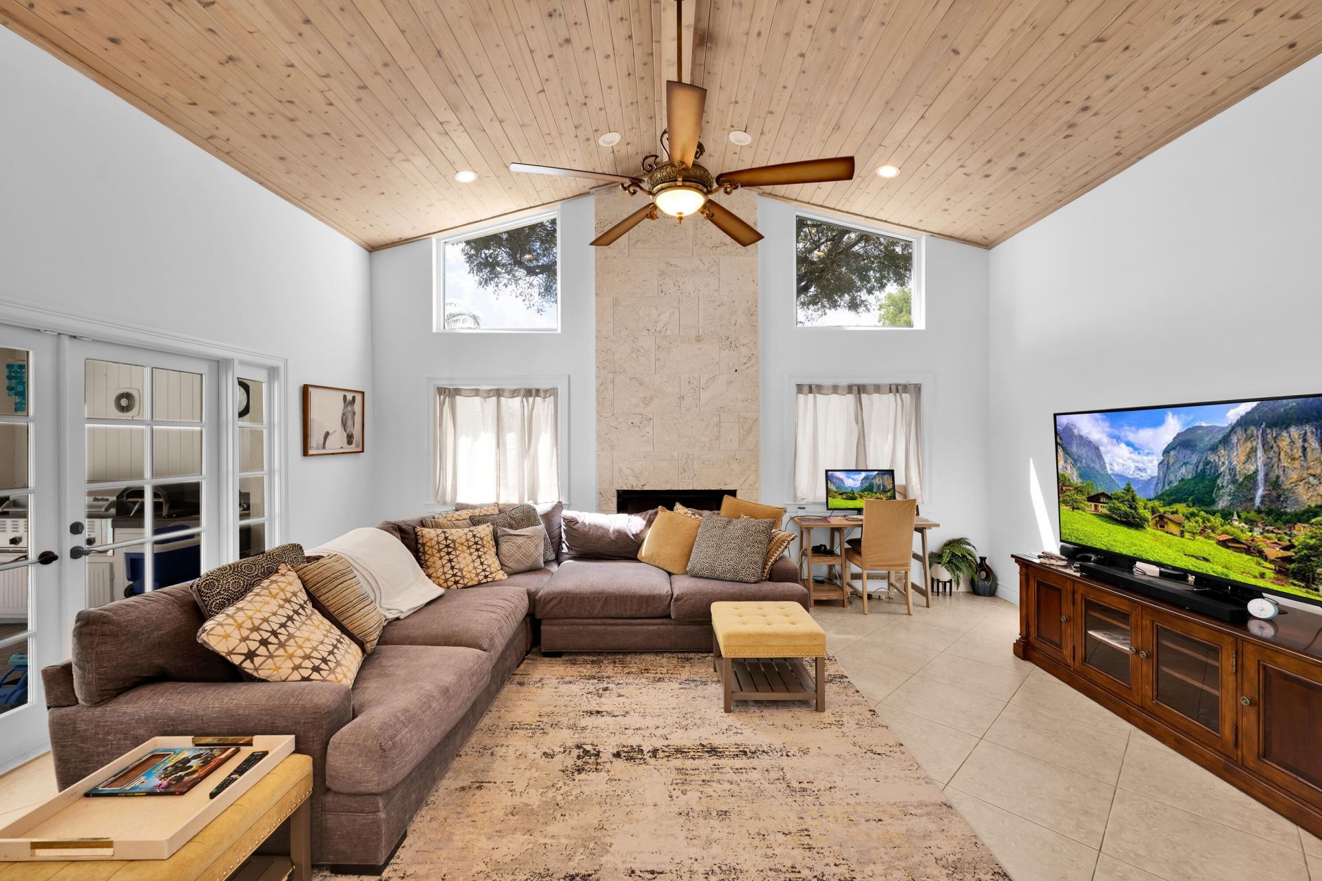 4320 Saint Charles Way, Boca Raton, FL 33434 Photo