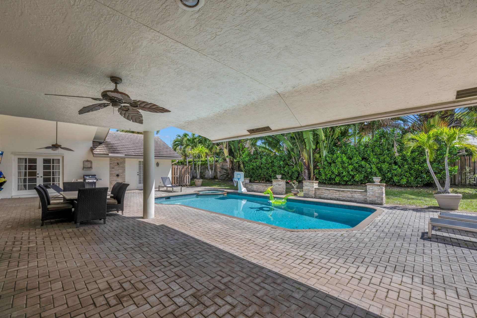 4320 Saint Charles Way, Boca Raton, FL 33434 Photo