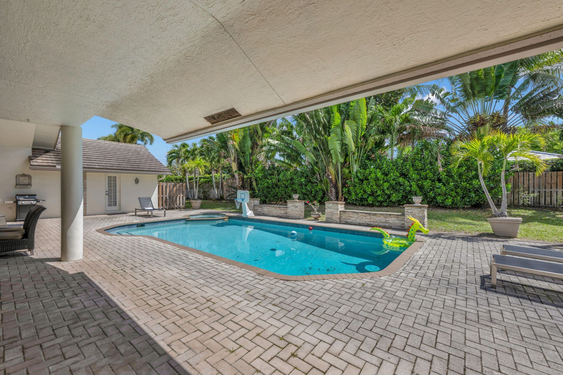4320 Saint Charles Way, Boca Raton, FL 33434 Photo
