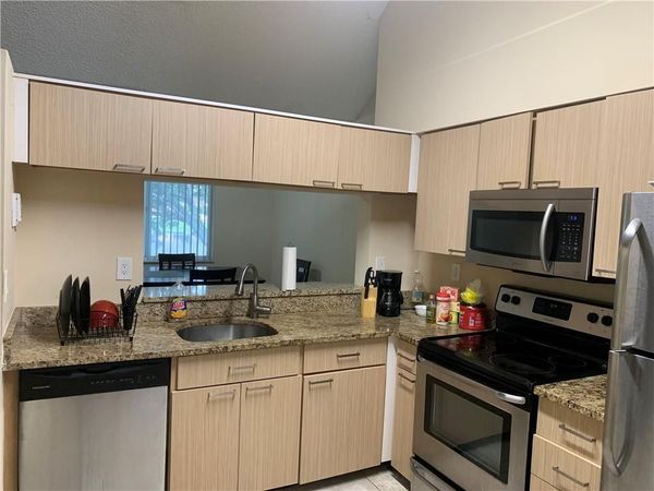 858 NW 92nd Avenue, Unit 858, Plantation, FL 33324