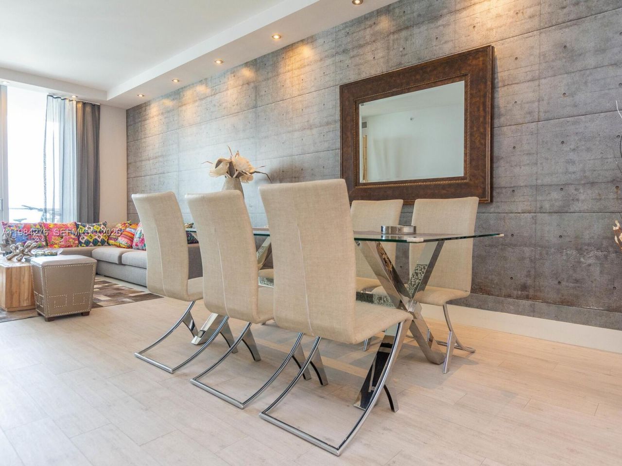 1300 Brickell Bay Dr, Unit 3804, Miami, FL 33131 Photo