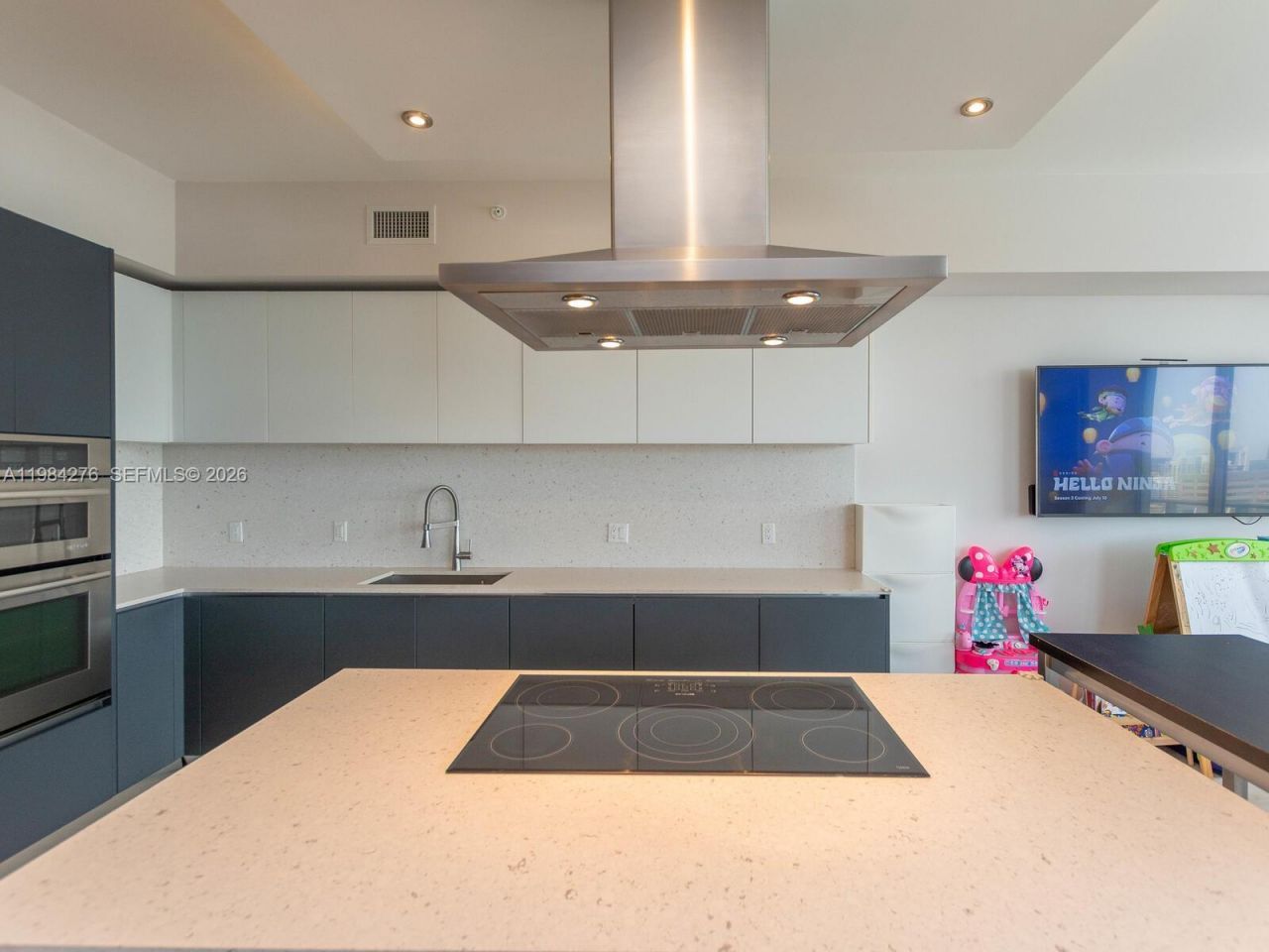 1300 Brickell Bay Dr, Unit 3804, Miami, FL 33131 Photo