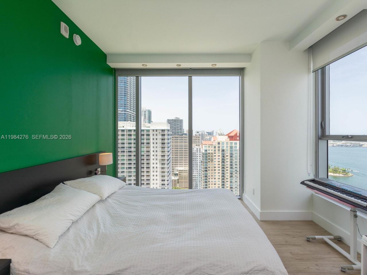 1300 Brickell Bay Dr, Unit 3804, Miami, FL 33131 Photo