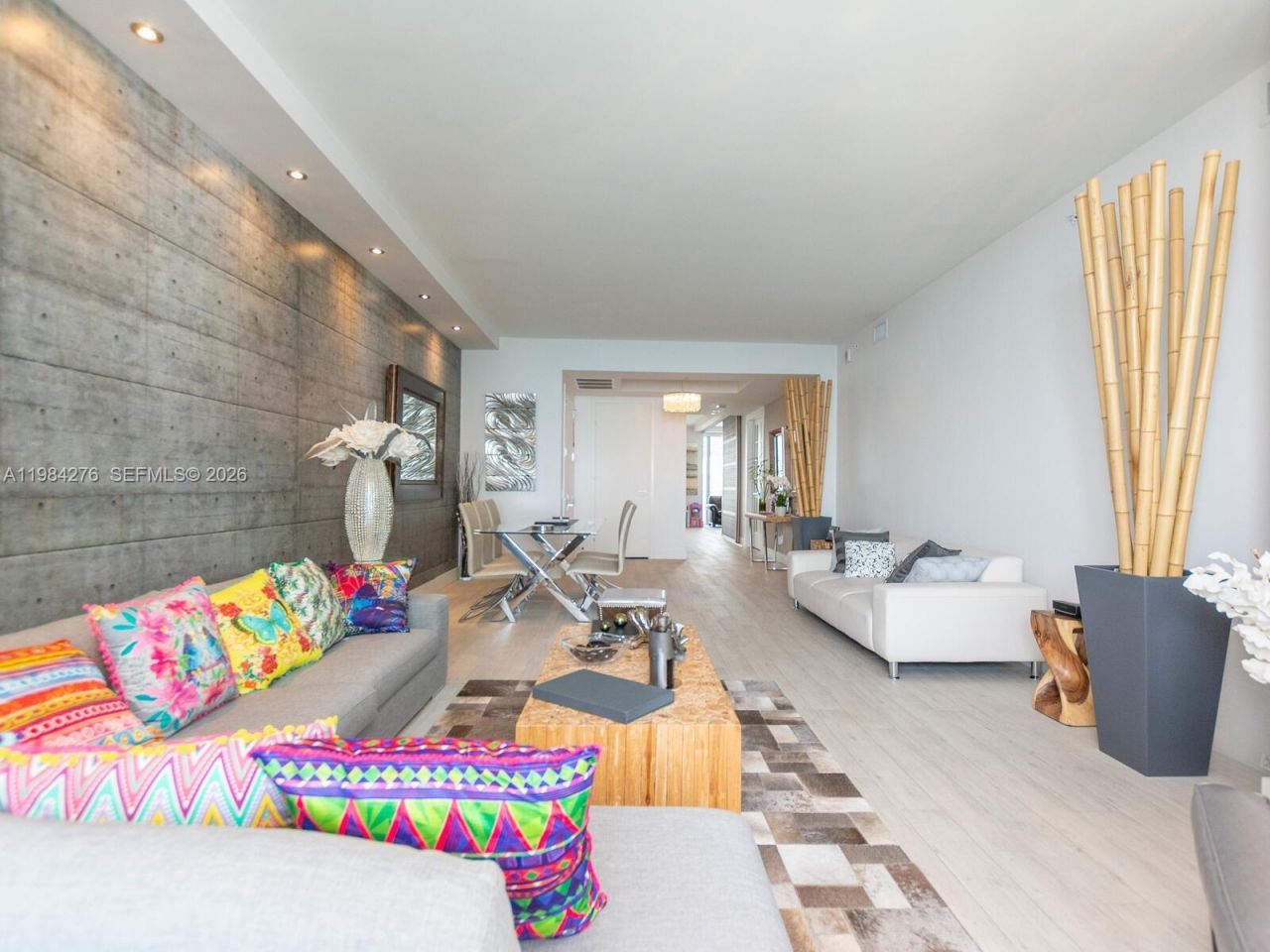 1300 Brickell Bay Dr, Unit 3804, Miami, FL 33131 Photo