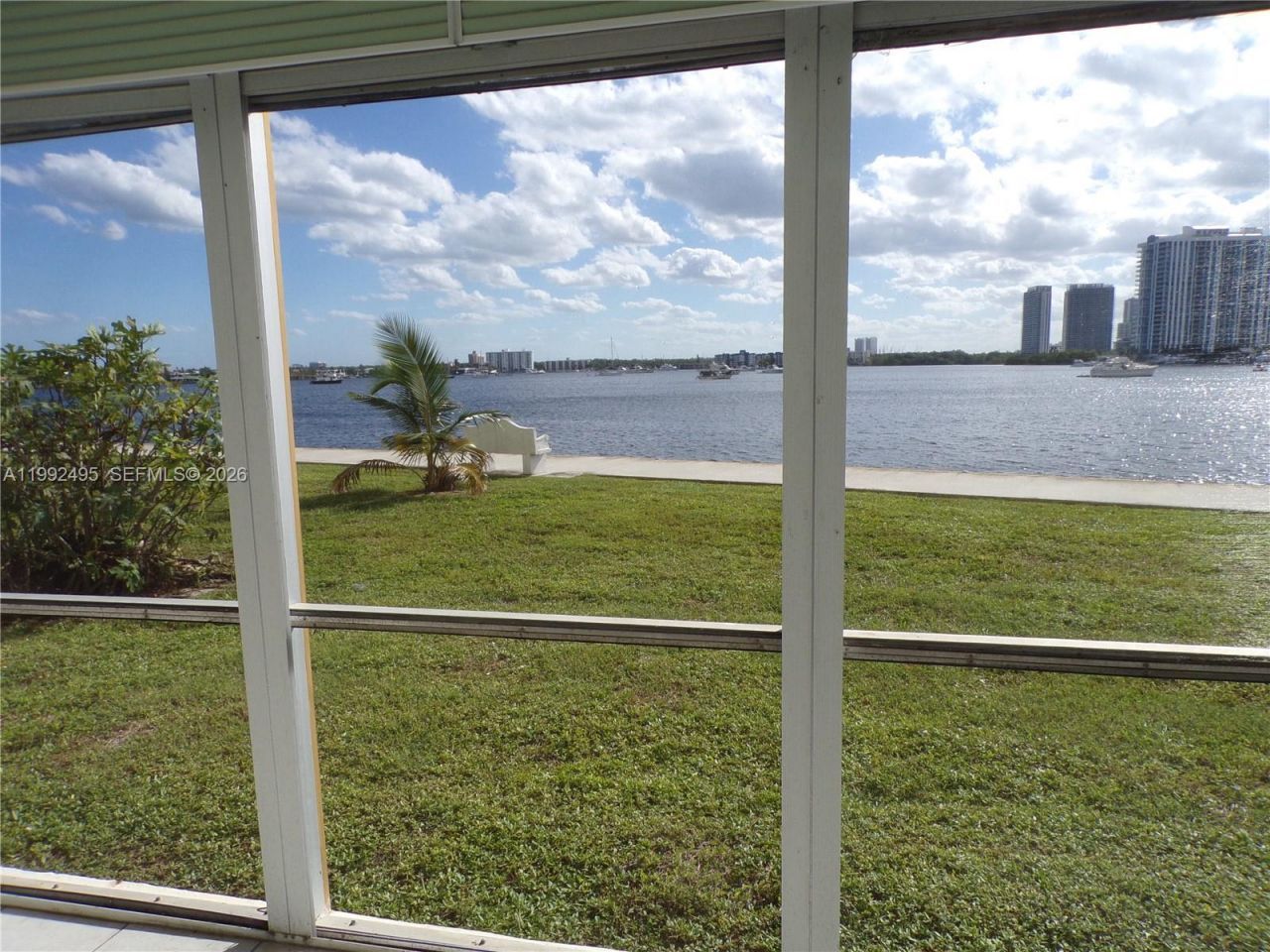 2920 Point East Dr , Unit N111, Aventura, FL 33160 Photo