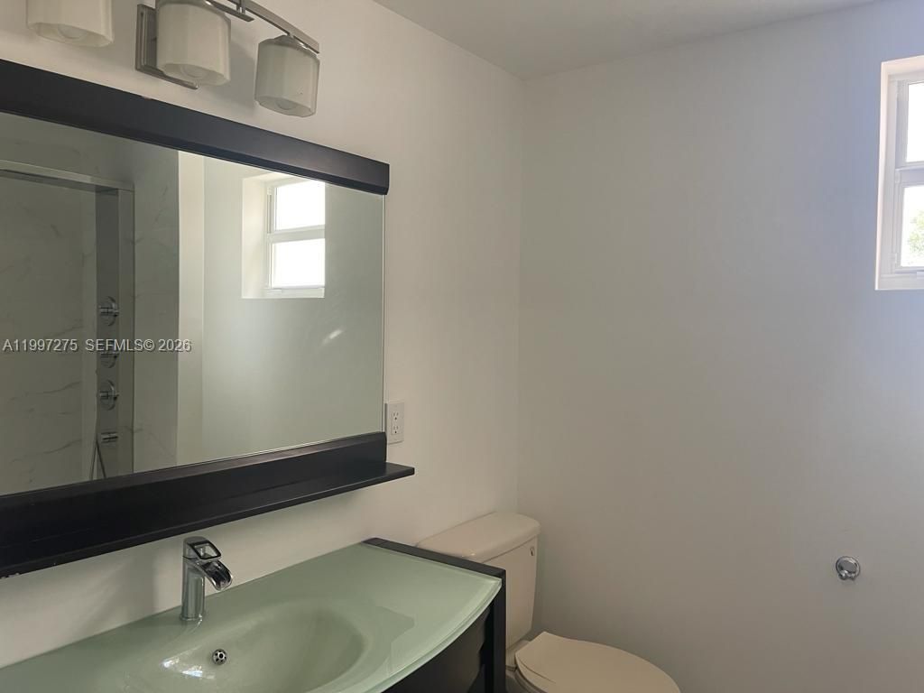 5800 Taylor St, Unit 2, Hollywood, FL 33021 Photo