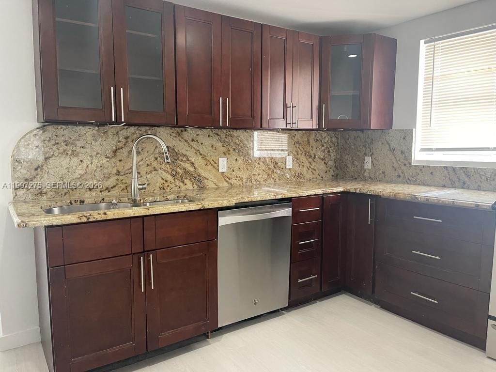 5800 Taylor St, Unit 2, Hollywood, FL 33021 Photo