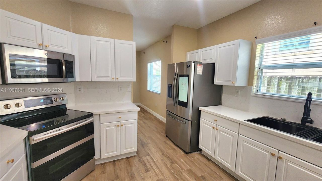 343 NE 36th Terrace, Homestead, FL 33033 Photo