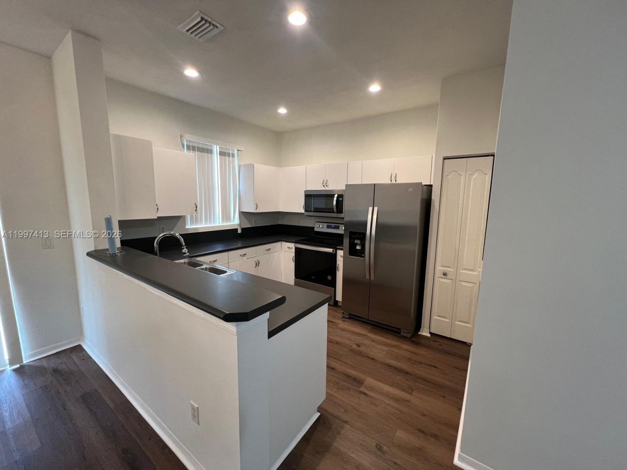 336 River Bluff Ln, Royal Palm Beach, FL 33411 Photo