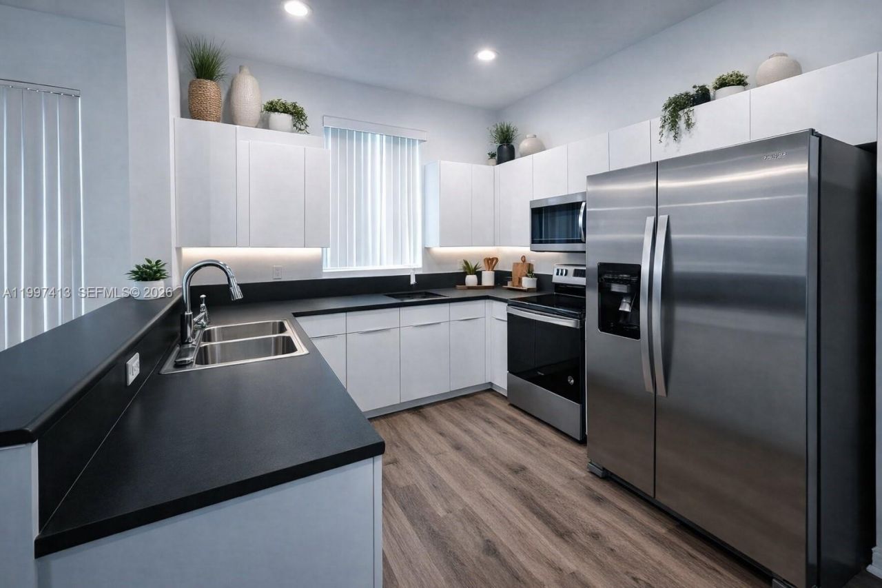 336 River Bluff Ln, Royal Palm Beach, FL 33411 Photo