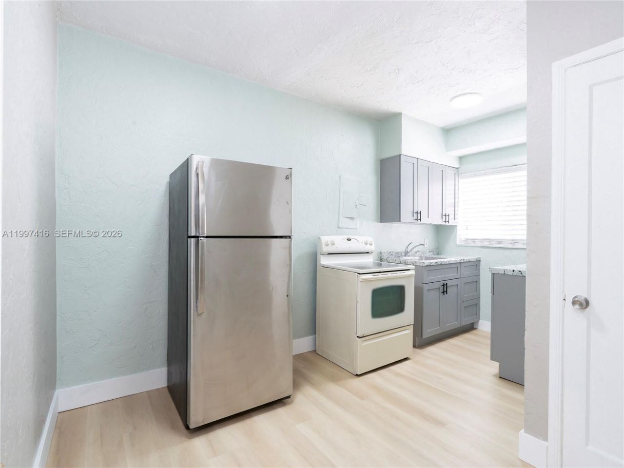 7635 Dickens Ave, Miami Beach, FL 33141 Photo