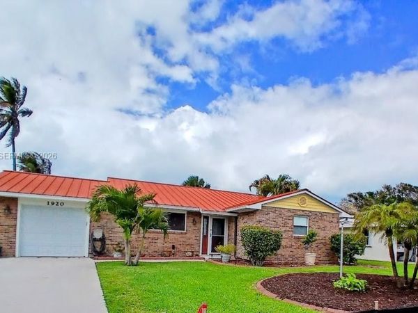 1920 Eucalyptus Ave, Hutchinson Island, FL 34949