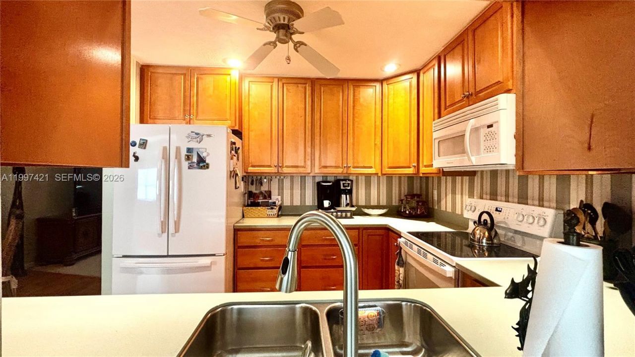 1920 Eucalyptus Ave, Hutchinson Island, FL 34949 Photo