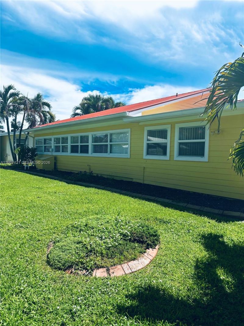 1920 Eucalyptus Ave, Hutchinson Island, FL 34949 Photo