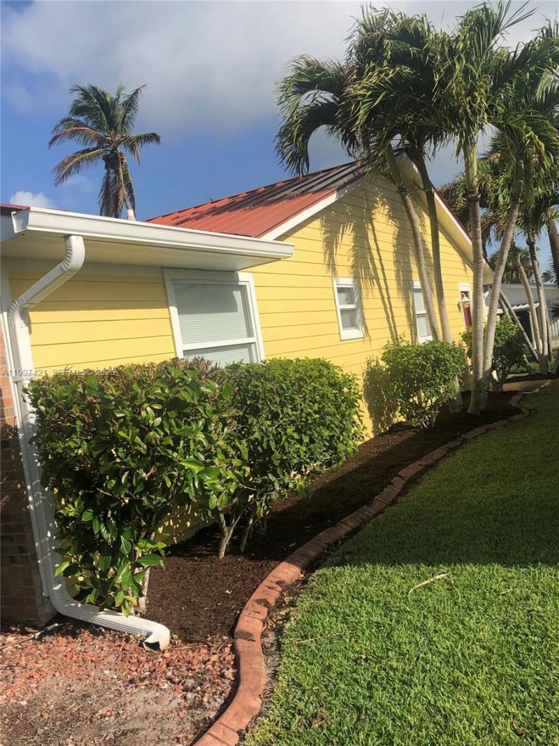 1920 Eucalyptus Ave, Hutchinson Island, FL 34949 Photo