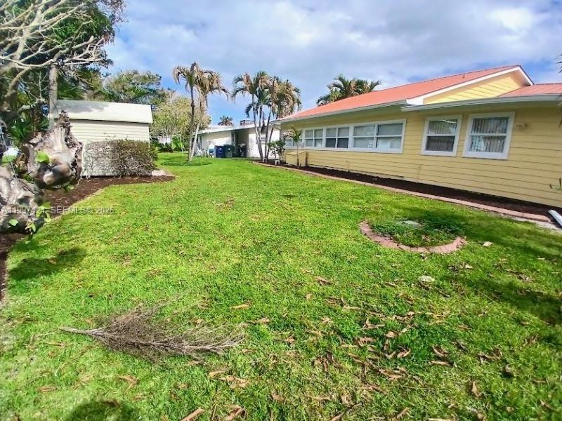 1920 Eucalyptus Ave, Hutchinson Island, FL 34949 Photo