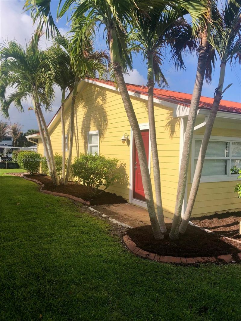 1920 Eucalyptus Ave, Hutchinson Island, FL 34949 Photo