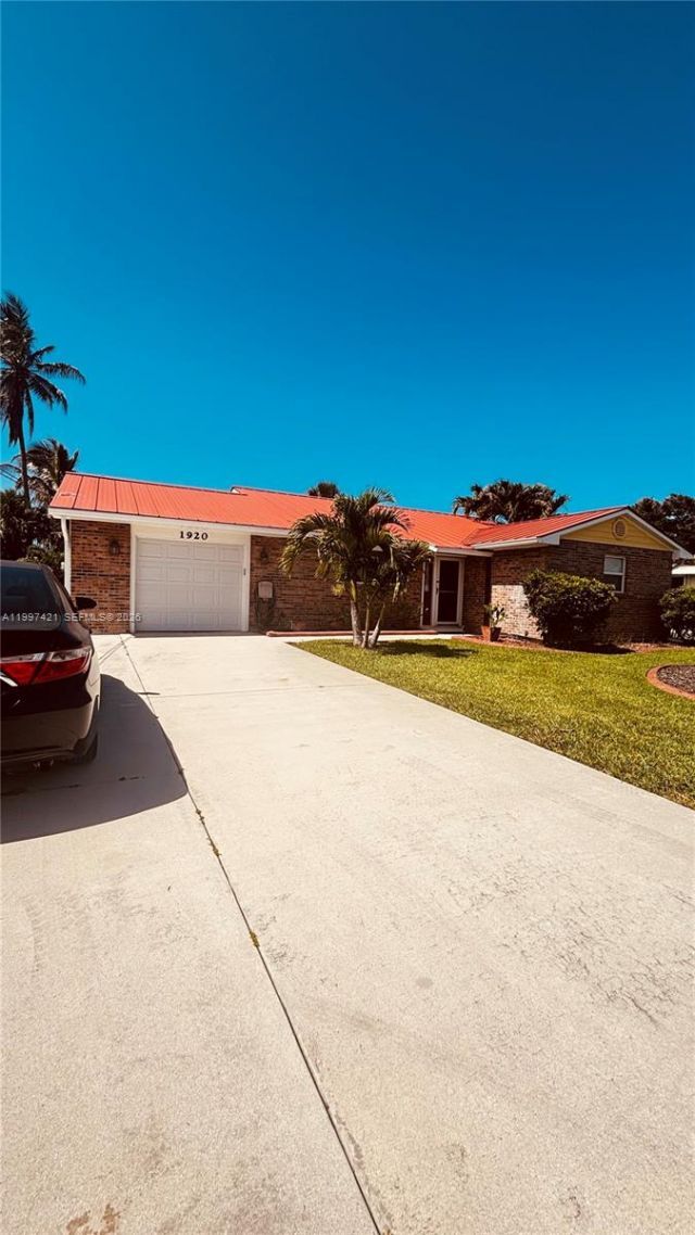 1920 Eucalyptus Ave, Hutchinson Island, FL 34949 Photo