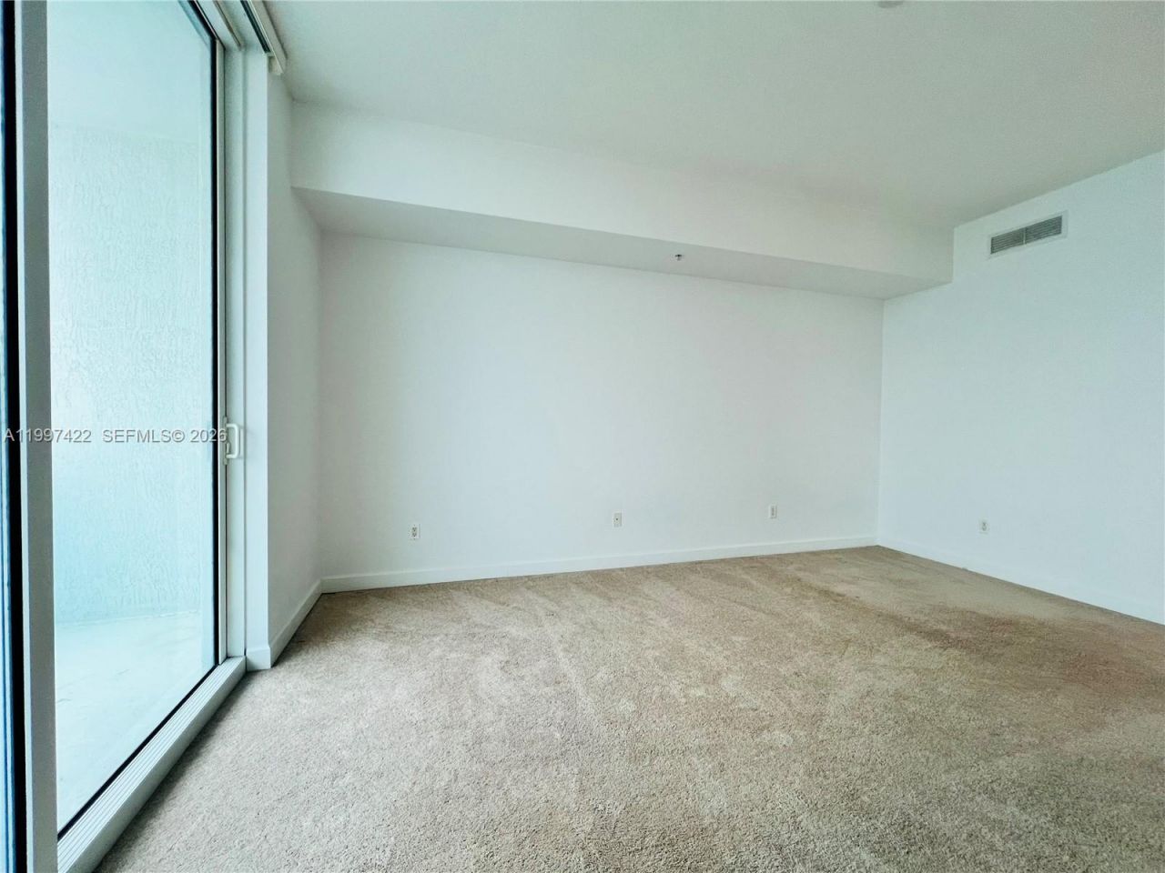 1945 S Ocean Dr, Unit 2114, Hallandale Beach, FL 33009 Photo