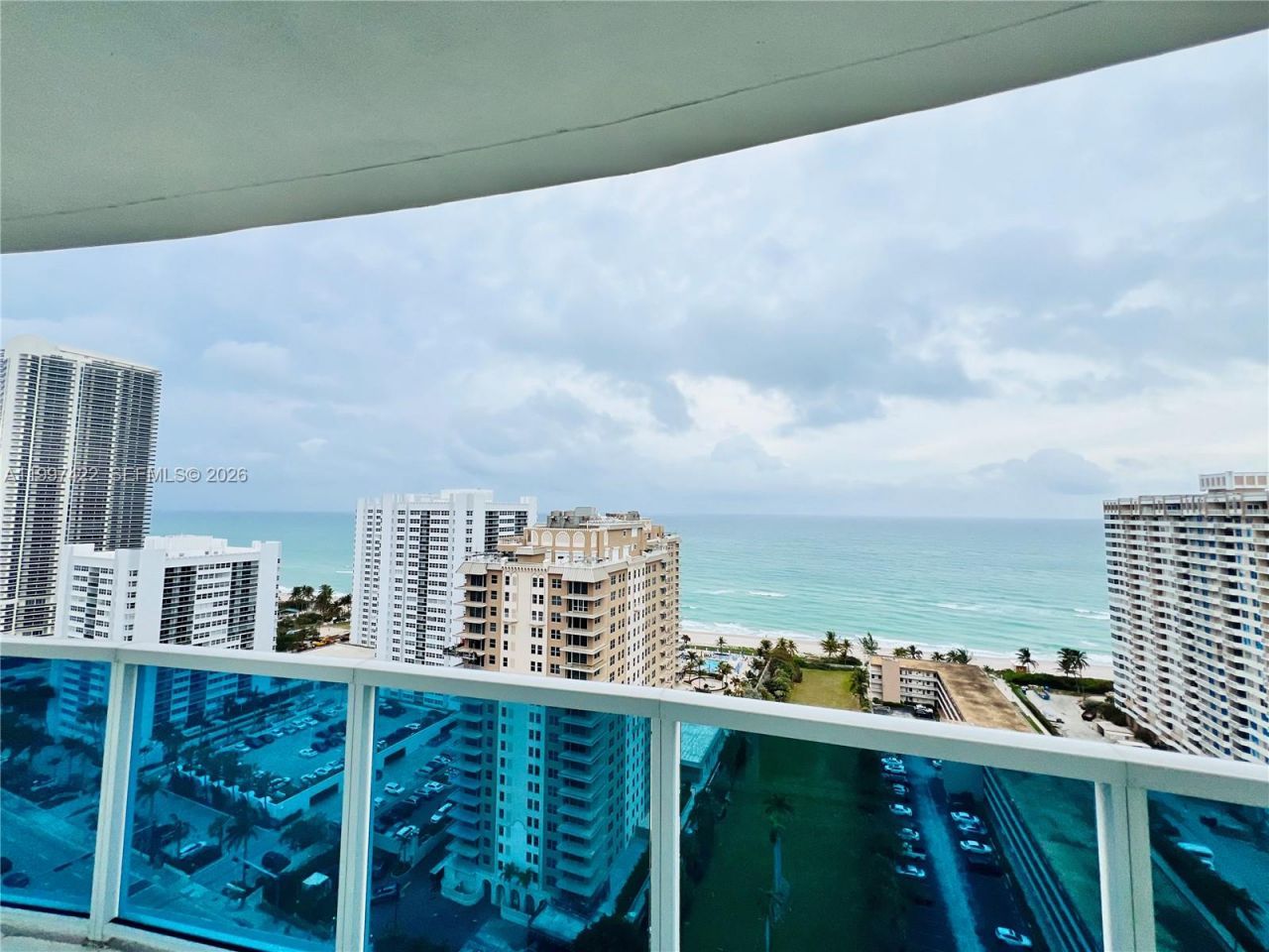 1945 S Ocean Dr, Unit 2114, Hallandale Beach, FL 33009 Photo