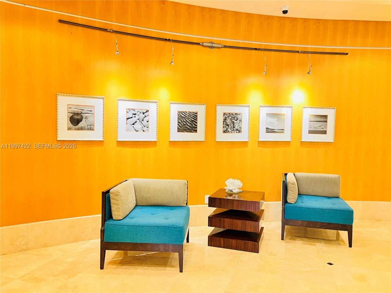 1945 S Ocean Dr, Unit 2114, Hallandale Beach, FL 33009 Photo