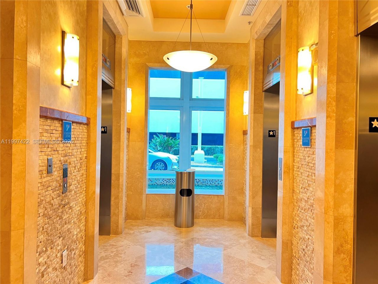 1945 S Ocean Dr, Unit 2114, Hallandale Beach, FL 33009 Photo