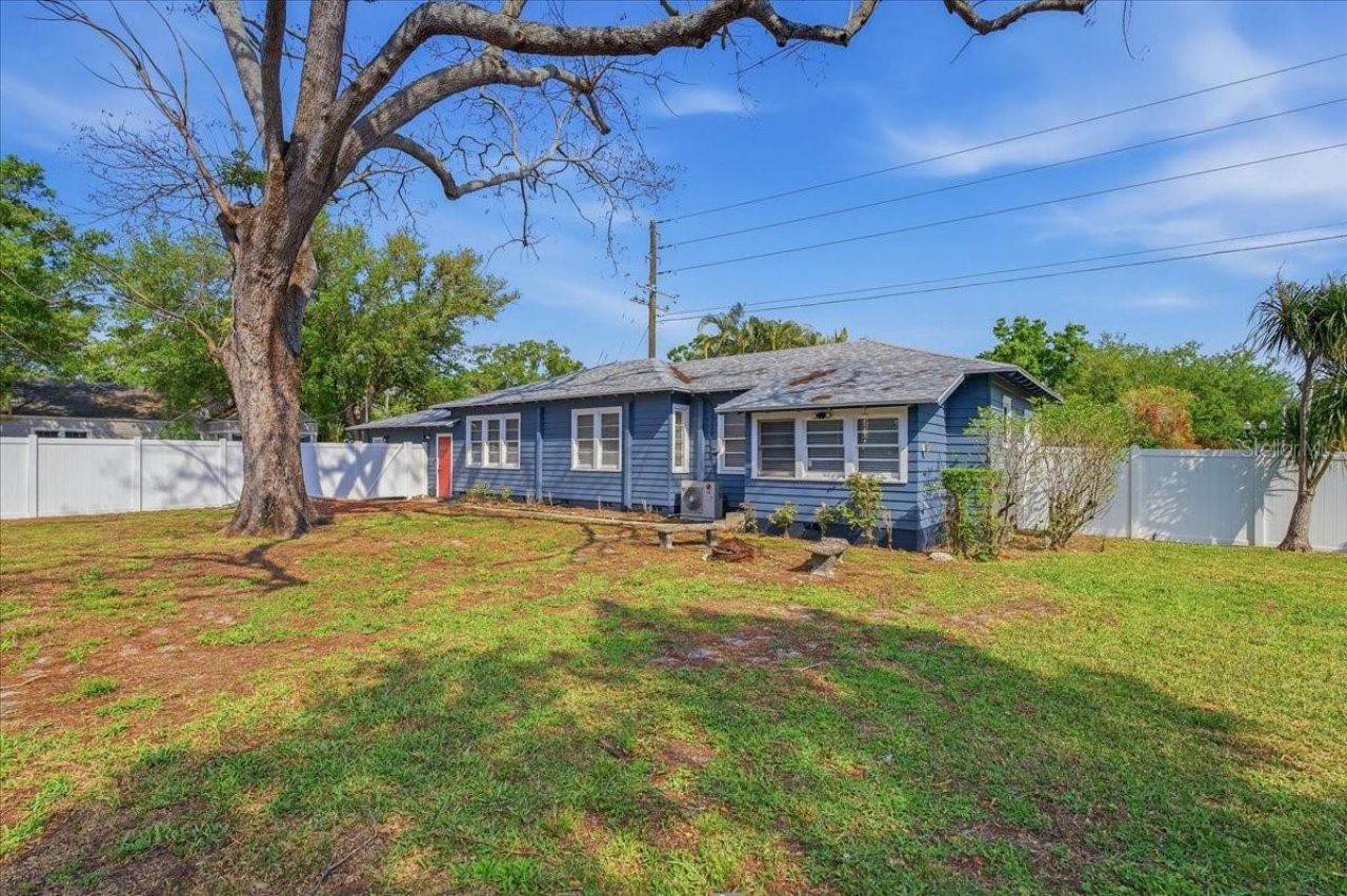 1200 22nd Avenue N, Saint Petersburg, FL 33704 Photo