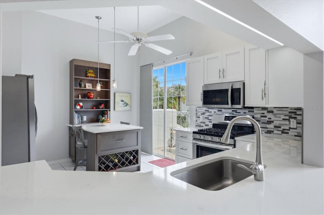 7731 Whitebridge Glen , University Park, FL 34201 Photo