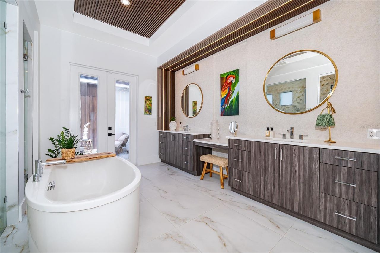 15210 Pendio Drive, Montverde, FL 34756 Photo