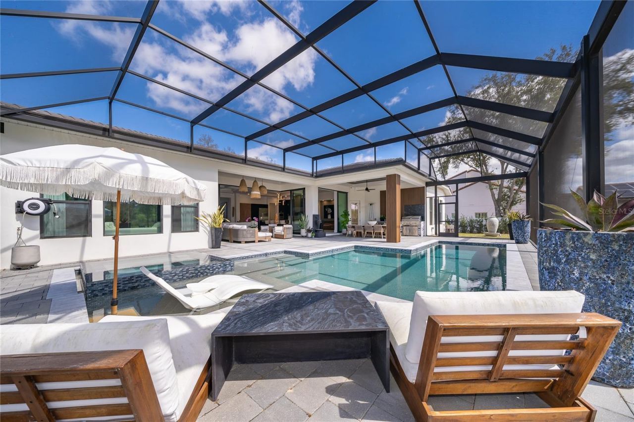 15210 Pendio Drive, Montverde, FL 34756 Photo