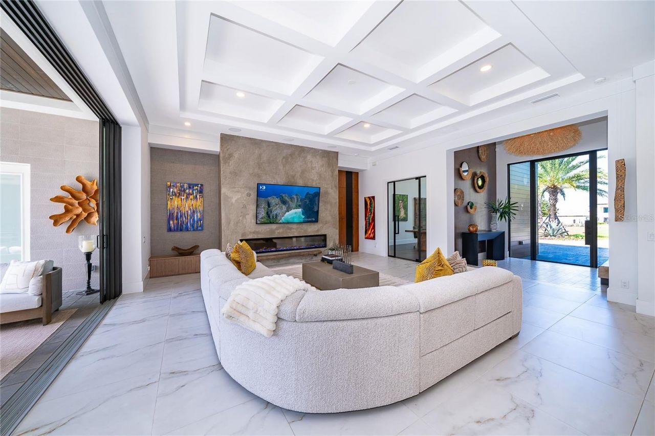 15210 Pendio Drive, Montverde, FL 34756 Photo