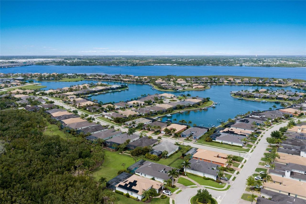 5709 Tidewater Preserve Boulevard, Bradenton, FL 34208 Photo