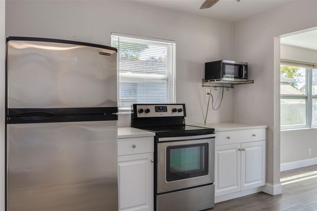 4012 21st Street N, Saint Petersburg, FL 33714 Photo