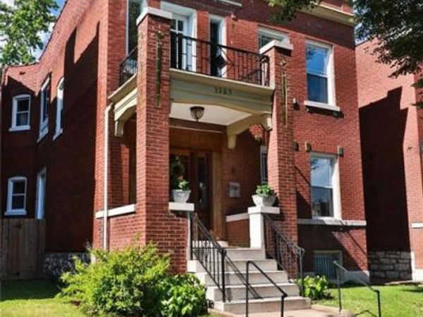 3305 Pestalozzi Street, St Louis, MO 63118