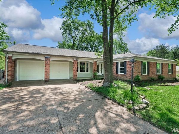 1944 Pepperrell Drive, St Louis, MO 63146