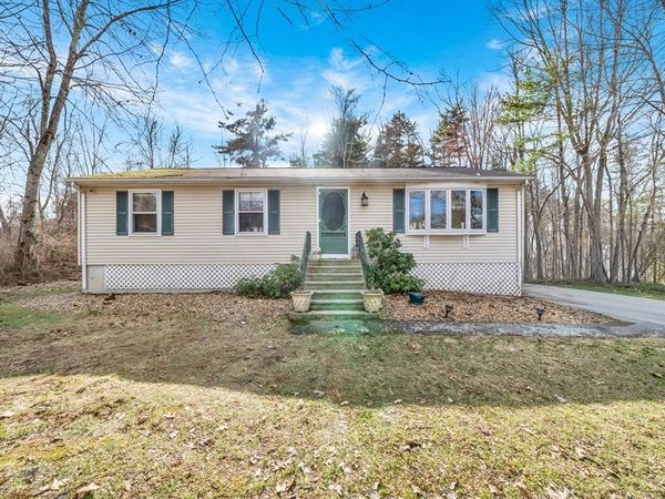 10 Third Street, Amesbury, MA 01913