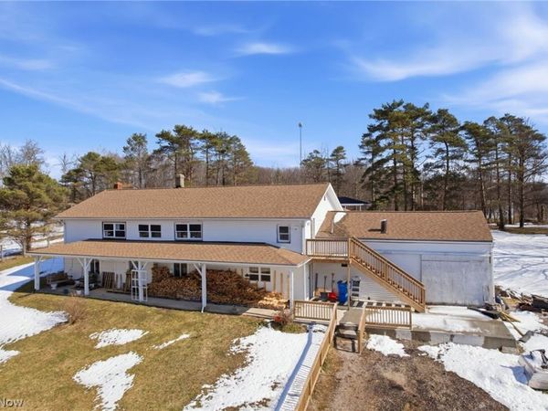 11361 Clay Street , Huntsburg, OH 44046