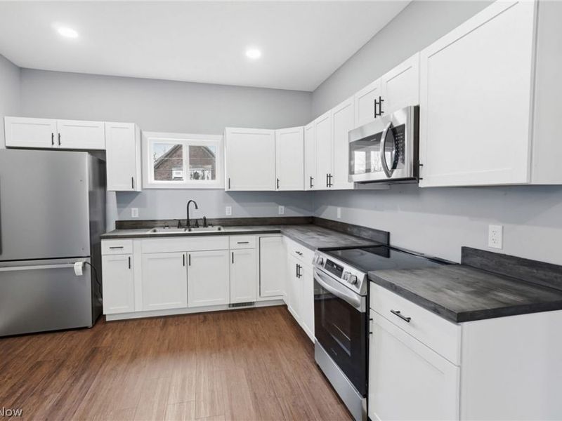 900 S Seneca Avenue, Alliance, OH 44601 Photo 19
